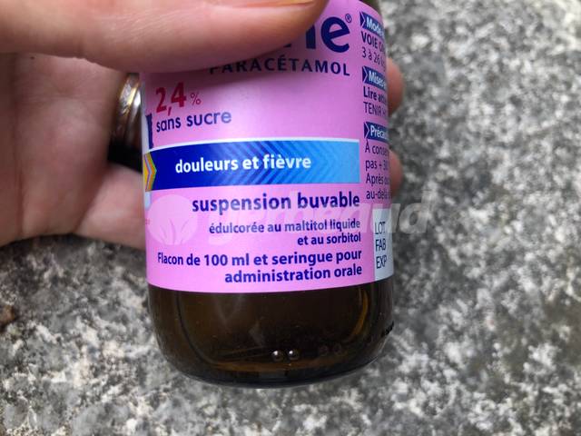 Sorbitol et maltitol dans un médicament sans sucre