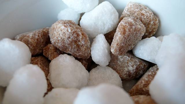 Sucre en morceaux