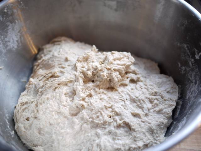 Pâte à pain au levain - Rebecca Siegel / flickr.com