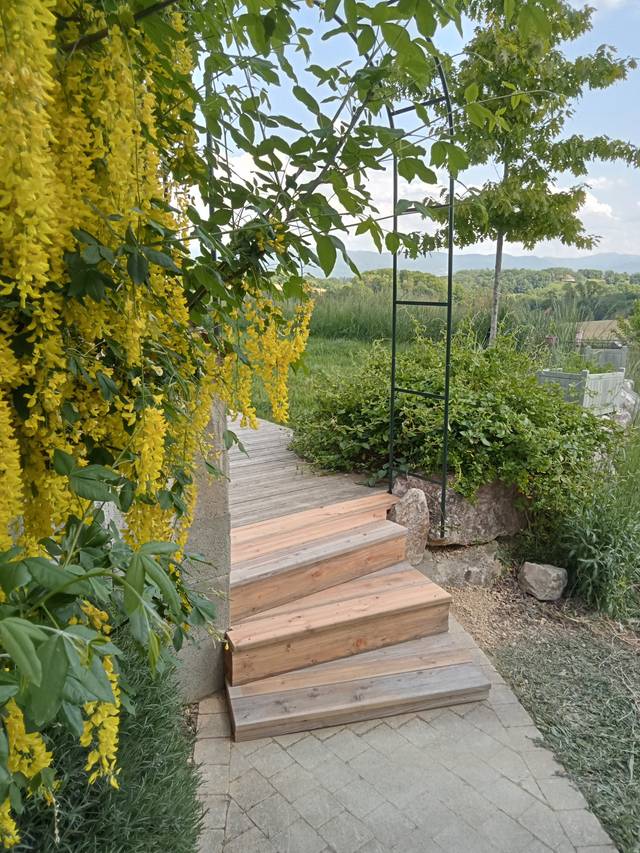 Escalier tournant en marches MODULESCA®