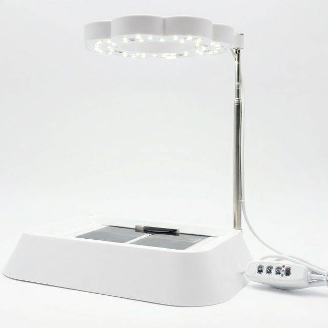 Lampe LED sur sur base pour kit germination