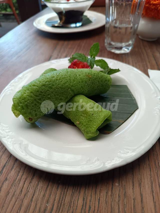 Crêpes au pandanus à Bali