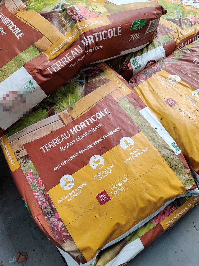 Sac de terreau horticole (toutes plantations)